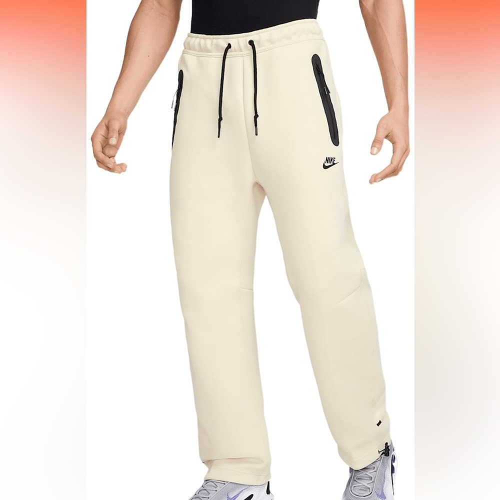 **NWT Nike Tech Men's Fleece Open-Hem Joggers